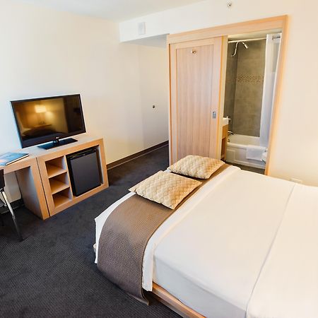 הונולולו Vive Hotel Waikiki מראה חיצוני תמונה